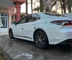 تۆیۆتا کامری